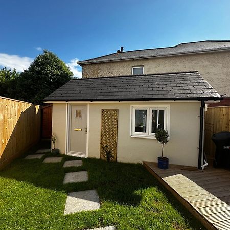 Peaceful Southbourne Studio - Pets Welcome بورنماوث المظهر الخارجي الصورة